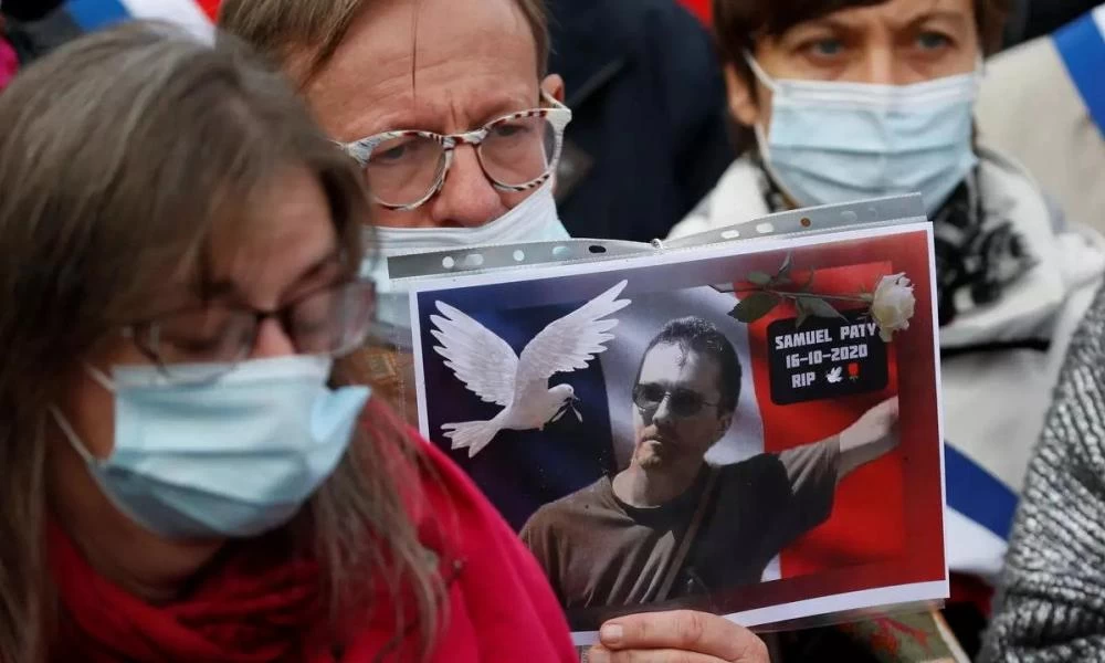 Αποκεφαλισμός στο Παρίσι: Νέες συλλήψεις από το περιβάλλον του Τσετσένου